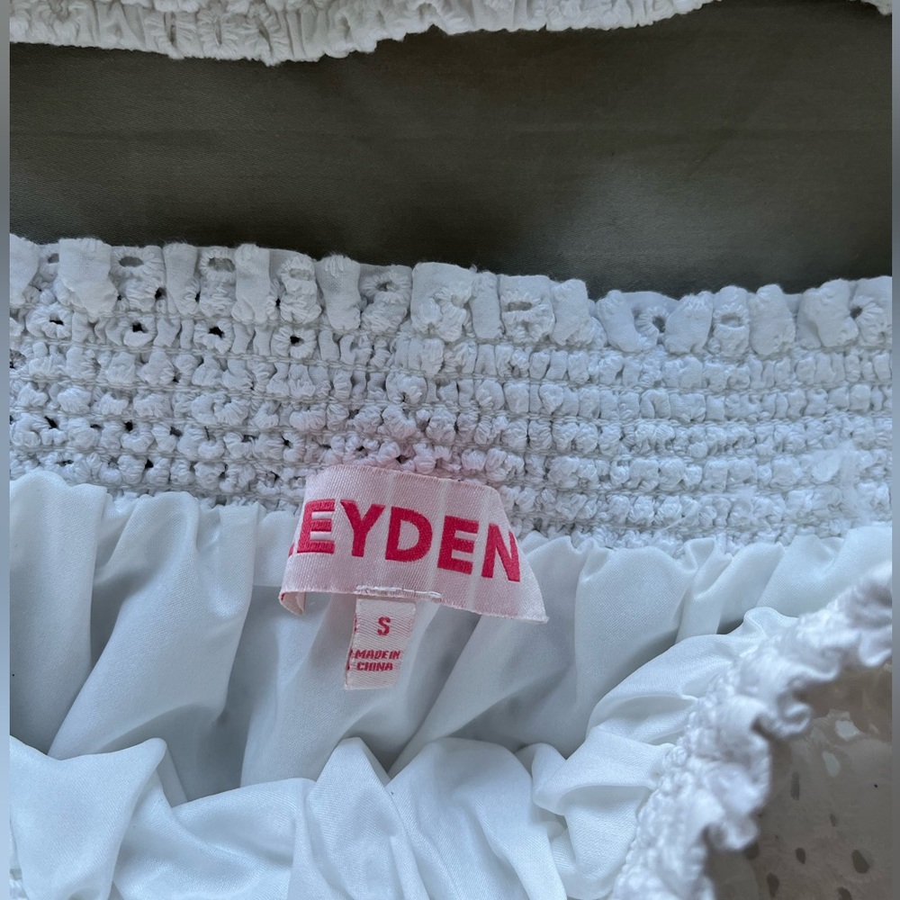 Leyden Matching Set - Picture 4 of 5